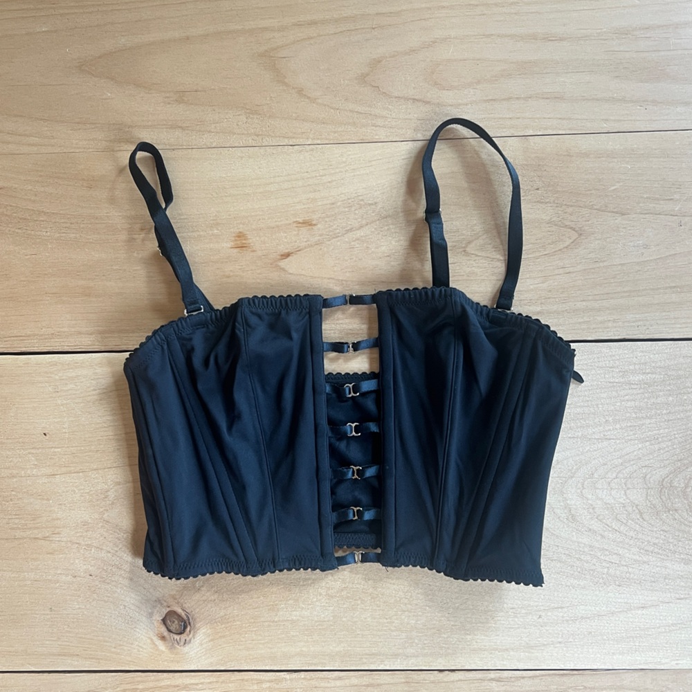 ⭐️ Victoria's Secret Black Corset Top